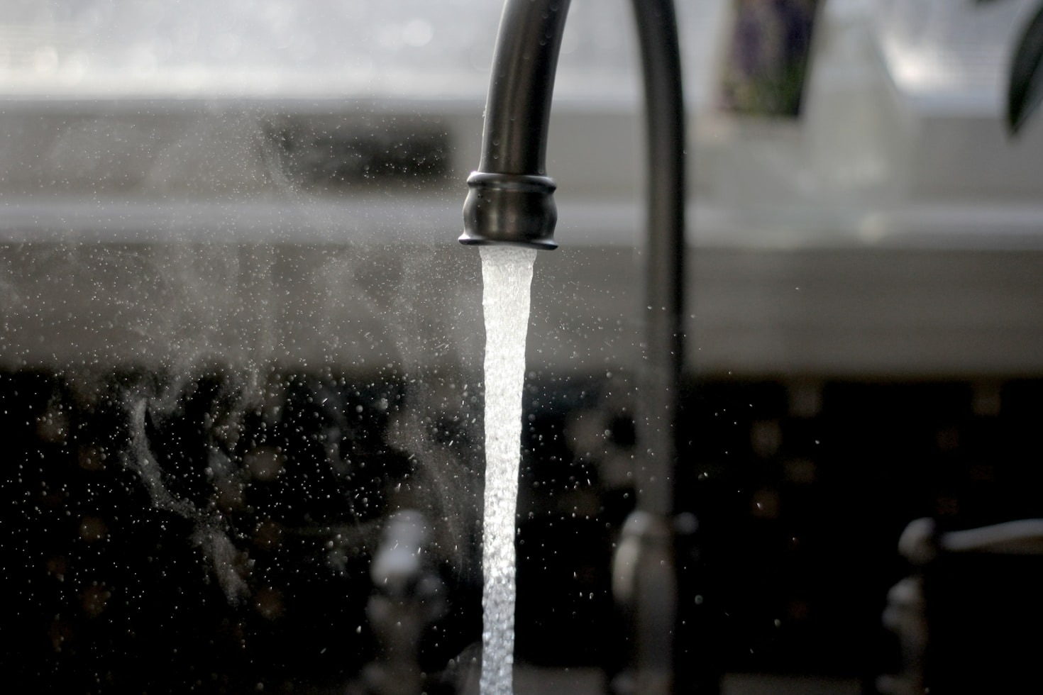 Top Bathroom Plumbing Tips by Dubai Experts